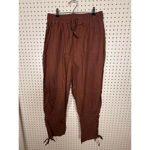 Men’s brown medieval-style renaissance pirate trousers